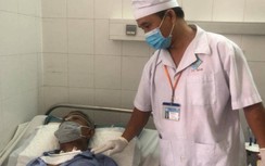 Căng thẳng cứu bệnh nhân bị khối u ác tính ở lưỡi