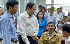 Phó Chủ tịch Quốc hội Trần Thanh Mẫn tặng 400 phần quà Tết ở Sóc Trăng