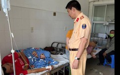Kịp thời thăm hỏi, hỗ trợ chiến sĩ CSGT bị nạn khi làm nhiệm vụ