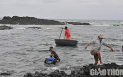 Chồng mất tích, vợ trọng thương khi hái rong biển bán Tết