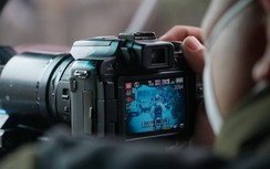 CSGT hóa trang ghi hình, 1 tuần hơn 200 xe "rùa bò" bắt khách dính phạt