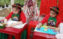 Học sinh Bạc Liêu trổ tài văn nghệ, vẽ tranh ngày Tết