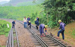 Tết ấm trên cung đường sắt lưng chừng đèo