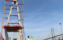 Gác tình riêng, xuyên Tết thi công cầu Mỹ Thuận 2