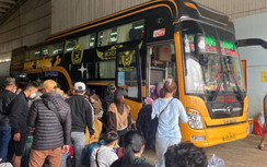 Những chuyến xe khách chạy xuyên giao thừa