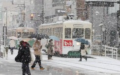 Nhiều nước châu Á trải qua giá rét, bão tuyết kỷ lục, giao thông gián đoạn