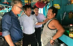 Ngư dân Bình Định mê bám biển xuyên Tết