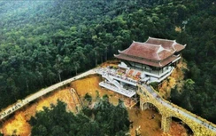 Huy động 108 ô tô rước mộc bản chùa Vĩnh Nghiêm về chùa Thượng Tây Yên Tử