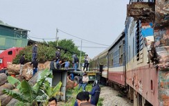 Đường sắt đề nghị địa phương "siết" quy định an toàn tại lối đi tự mở