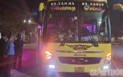 Nhiều xe khách bị xử lý sau phản ánh của Báo Giao thông