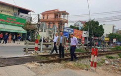 Đường sắt kiểm tra loạt lối đi tự mở tại Thường Tín sau vụ tai nạn tàu SE5