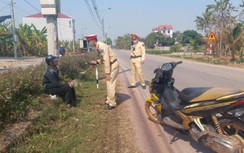 Hàng loạt tài xế “dính” nồng độ cồn khi đi dự hội xuân ở Bắc Giang