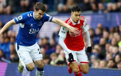 Ngoại hạng Anh ngày 4/2: Arsenal ngã ngựa, MU thắng nghẹt thở