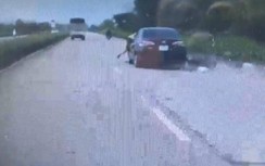 Tài xế trốn kiểm tra nồng độ cồn, hất CSGT lên capo, gây tai nạn liên hoàn