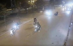 Vác gạch, kiếm hỗn chiến sau mâu thuẫn trên đường làm nhiều người bị thương