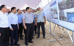 Thủ tướng: Phấn đấu hoàn thành cầu Rạch Miễu 2 sớm 6 tháng