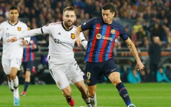 Europa League: Barca hòa kịch tính MU