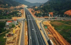 Thủ tướng: Rà soát, nâng công suất các mỏ vật liệu phục vụ xây dựng cao tốc