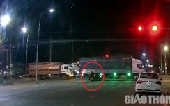 Video: Ám ảnh những tình huống tài xế "nhanh 1 giây" làm vạ lây người khác