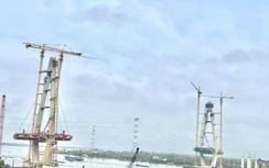 Lộ diện 2 trụ dây văng chữ A cao nhất miền Tây ở cầu Mỹ Thuận 2