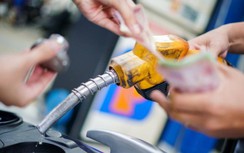 Giá xăng dầu hôm nay 24/2: Đồng loạt tăng