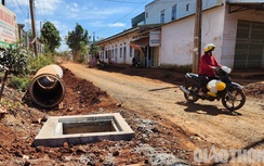 Đắk Lắk: Làm đường "quên” cảnh báo ATGT, tai nạn rình rập