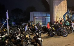 Trong 1 đêm, CSGT bắt hơn 100 quái xế đi xe phân khối lớn vào đường cấm