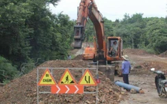 Đẩy nhanh thi công đường nối cao tốc Cam Lâm - Vĩnh Hảo ra cảng biển Cà Ná