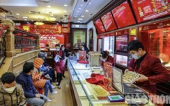 Giá vàng hôm nay 1/3: Tiếp đà tăng giá