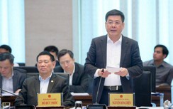 Thị trường xăng dầu bất ổn: Bộ Công thương đã làm gì?