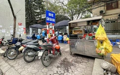 Cần thu giữ xe, tước bằng lái nếu tái chiếm vỉa hè