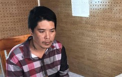 Tạm giữ đối tượng có hành vi chống người thi hành công vụ ở Cà Mau