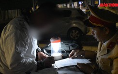 Video: Vi phạm nồng độ cồn kịch khung, tài xế hốt hoảng xin giảm nhẹ