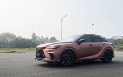Cận cảnh Lexus RX 500h F-Sport Performance 2023 tại Việt Nam