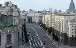 Vì sao truyền hình Nga bất ngờ phát cảnh báo không kích?