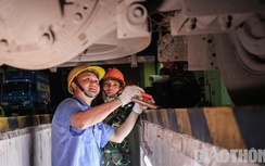 Xuyên đêm tập huấn kiểm định viên quân sự tại trung tâm đăng kiểm