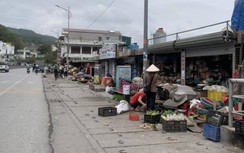 Dẹp chợ họp tràn vỉa hè quốc lộ, tỉnh lộ sau phản ánh của Báo Giao thông