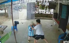 Hà Nội: Điều tra vụ bé trai bạch tạng bị người đàn ông hành hung