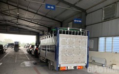 Miễn đăng kiểm lần đầu ô tô mới, chủ xe có mất phí khi cấp tem kiểm định?