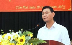 Khai trừ Đảng với nguyên Chủ tịch phường nhận hối lộ để bảo kê