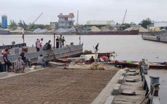 Tìm thấy thi thể nhân viên điều hành cầu phao mất tích khi bị tàu đâm va
