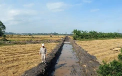 Mặt bằng “xôi đỗ” cản tiến độ cao tốc Bắc - Nam qua Cà Mau