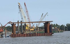 Nhộn nhịp công trường cầu Nhơn Trạch kết nối TP.HCM - Đồng Nai