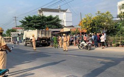 Tông đuôi xe ben đang đậu lề đường, người đàn ông tử vong