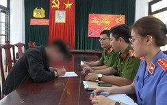 Bắt 9X gửi hình ảnh nhạy cảm để yêu cầu người yêu cũ vào nhà nghỉ