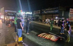 Xe tải va chạm xe máy trên QL1, người đàn ông bị văng xa nhiều mét, tử vong