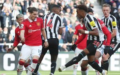 Ngoại hạng Anh: Thi đấu như mơ ngủ, MU thua bạc nhược trước Newcastle