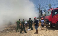 Bạc Liêu: Cháy lớn ở kho chứa rơm, thiệt hại khoảng 300 triệu đồng