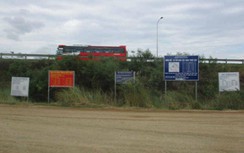 Mở lại đường đấu nối QL1, tháo gỡ nguồn cung vật liệu làm cao tốc