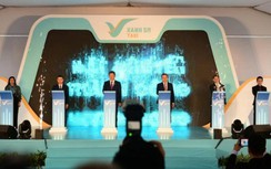 Chính thức khai trương dịch vụ taxi điện đầu tiên ở Việt Nam